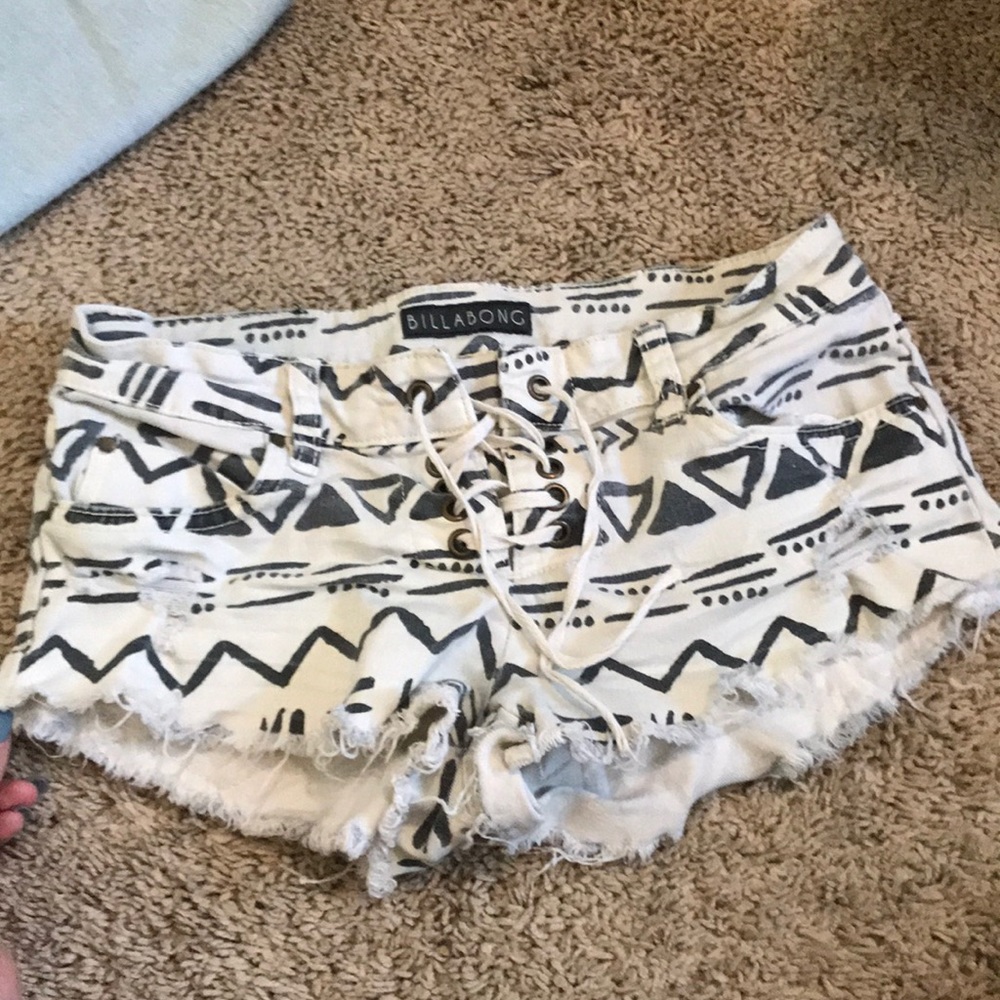 Billabong shorts